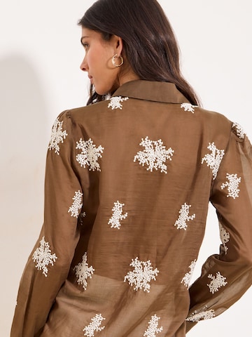 Lipsy Bluse in Braun