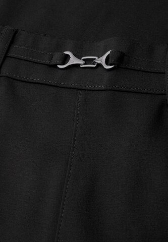 STREET ONE Regular Pants in Black