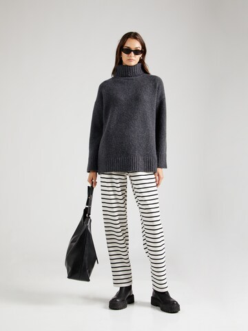 Pull-over 'PCNANCY' PIECES en gris