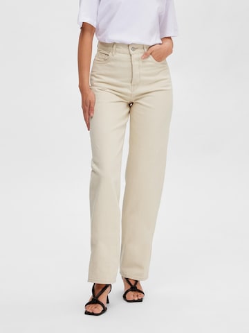 SELECTED FEMME Regular Jeans 'Celina' i beige: framsida