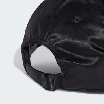 ADIDAS ORIGINALS Cap in Black