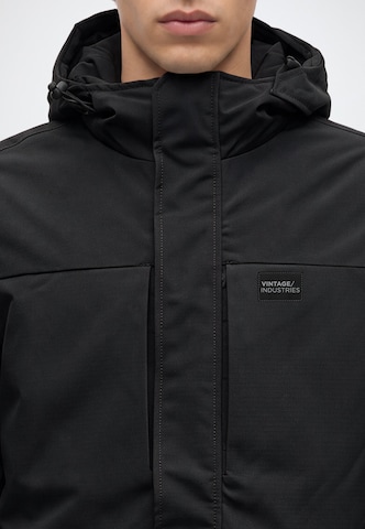 Vintage Industries Prechodná bunda 'Oliver' - Čierna