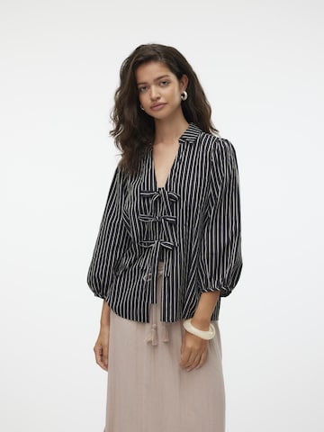 VERO MODA Blouse in Zwart: voorkant