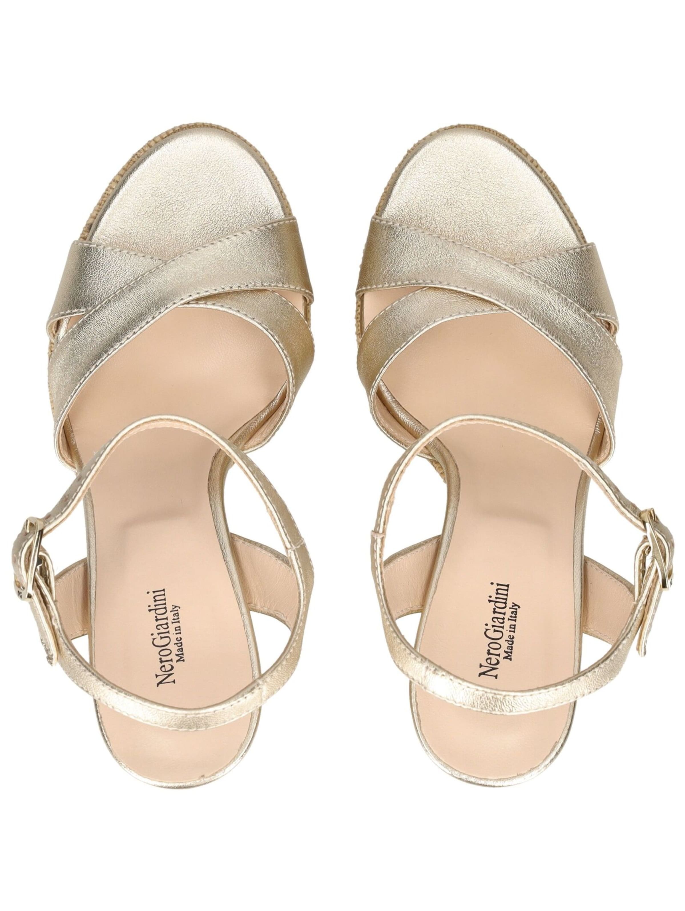 Nero Giardini Sandalen met riem in Goud