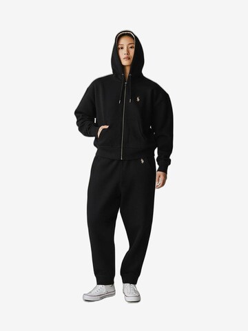 US Polo Sweatshirt in Zwart: voorkant