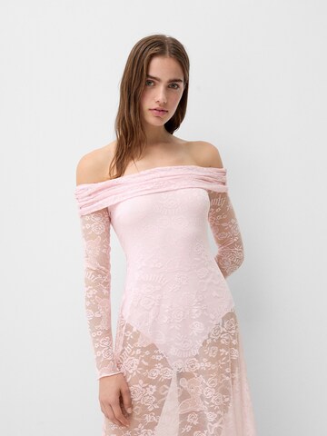 Bershka Sukienka w kolorze różowy