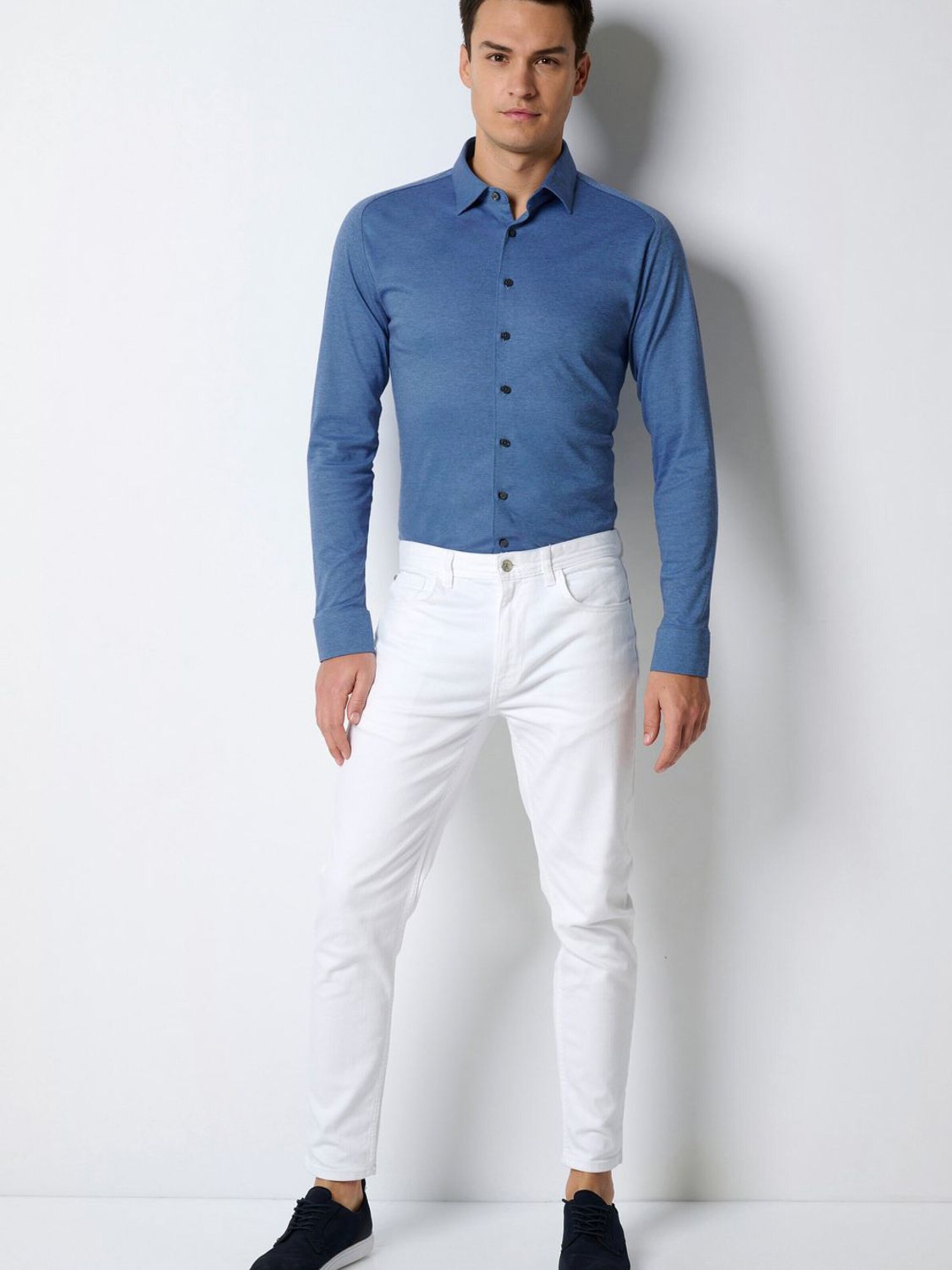 DESOTO Slim fit Button Up Shirt in Blue