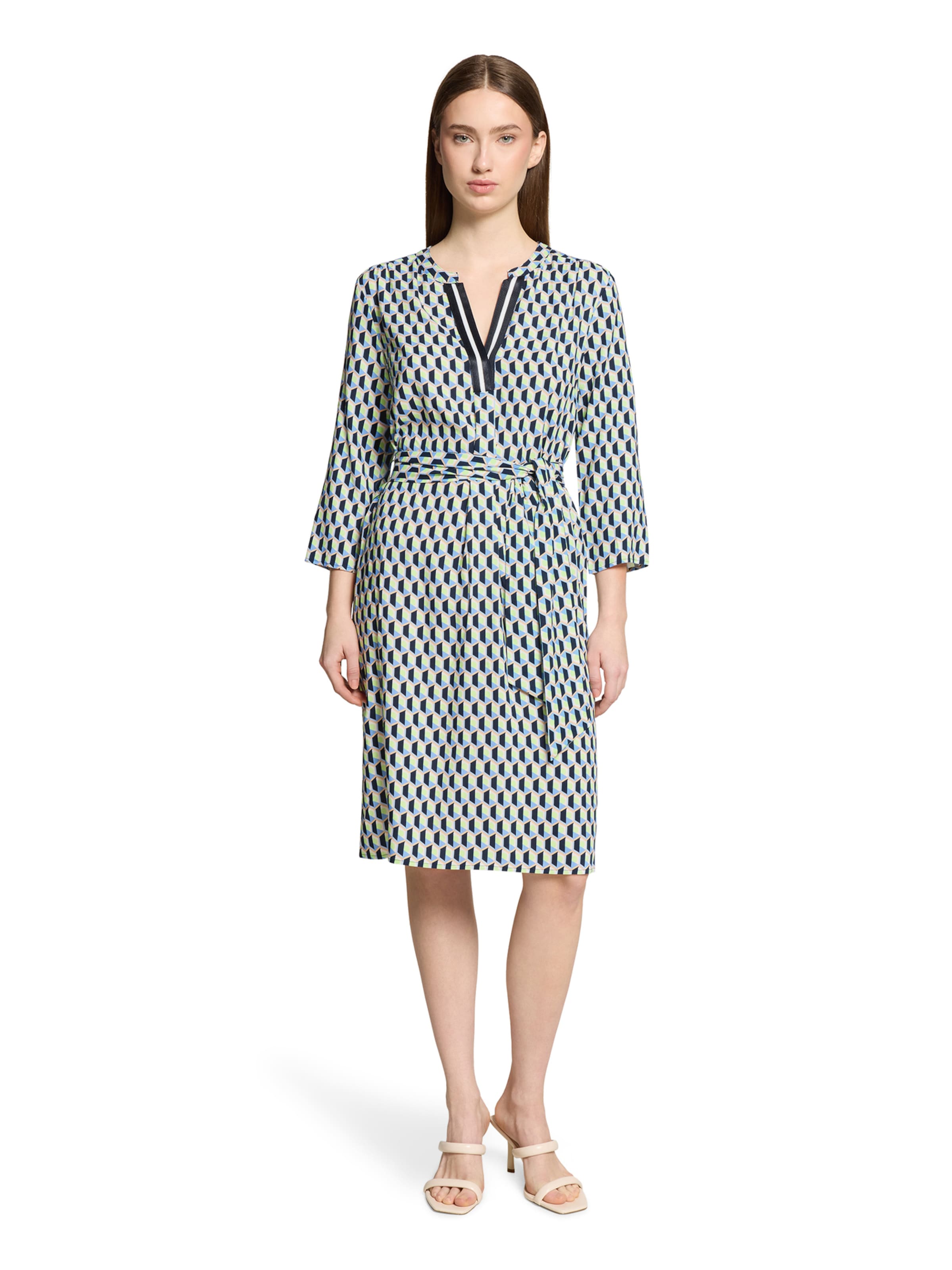 Betty Barclay Dress in Blue: front