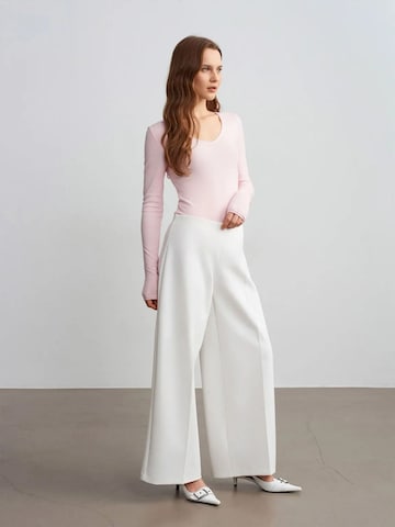 Dilvin Wide leg Pants in White