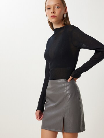 Happiness İstanbul Rok in Grijs: voorkant