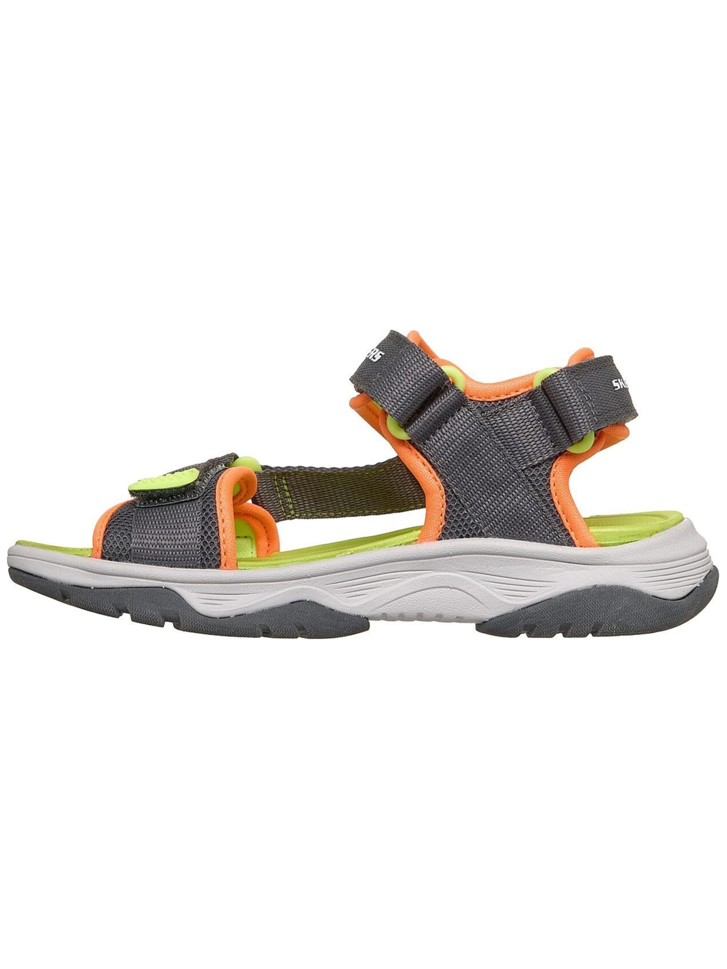SKECHERS Sandale 'TREAD SEEKER' in Grau