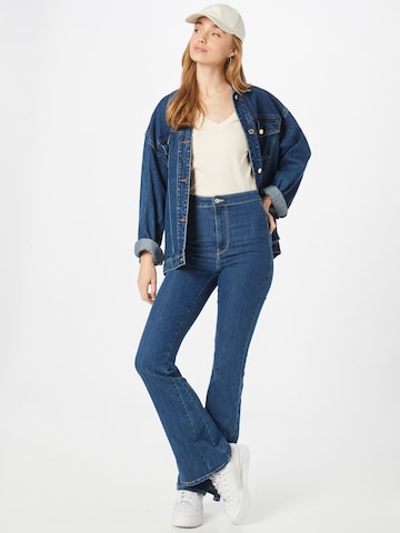 LEVI'S ® Shirt 'LSE Perfect Vneck' in Weiß