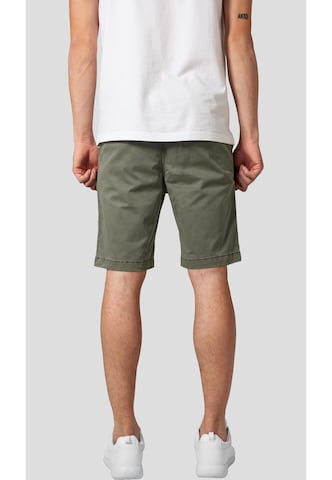 Urban Classics Regular Pants in Green