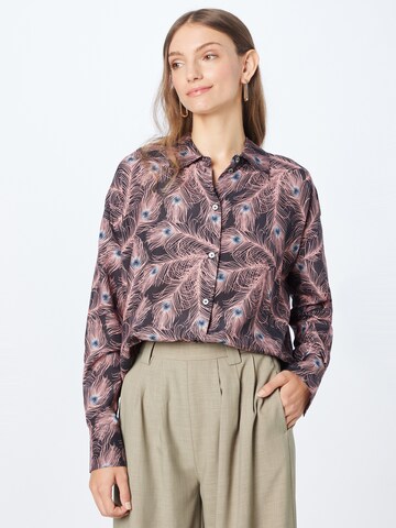 DRYKORN Blouse 'Cloelia' in Bruin: voorkant