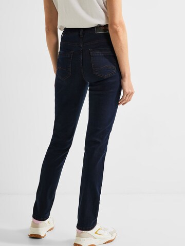 Coupe slim Jean 'Toronto' CECIL en bleu