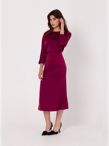 Makover - Vestido en rojo: frente