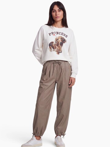 PRINCESS GOES HOLLYWOOD Sweatshirt 'Dackel' in Wit