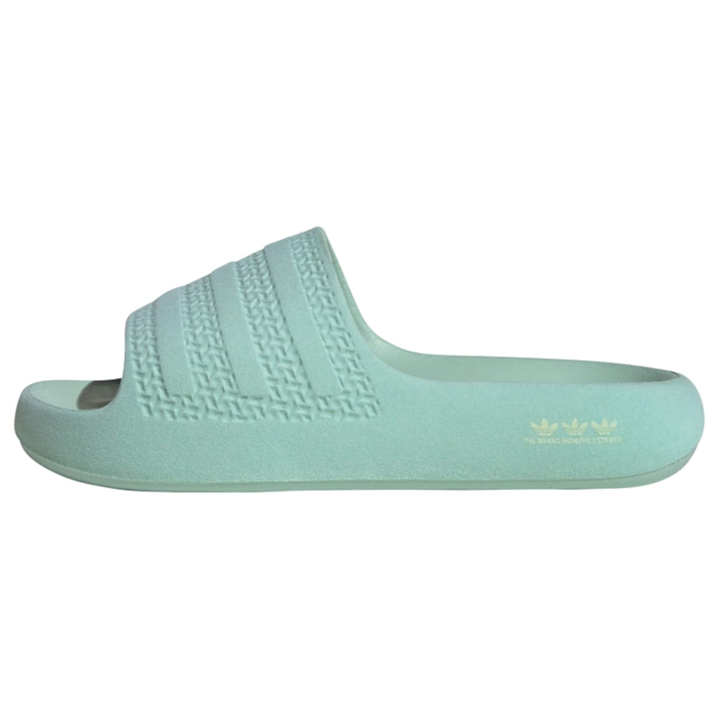 Mule 'Adilette Ayoon' ADIDAS ORIGINALS en vert : devant