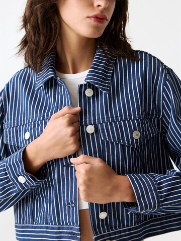 Pull&Bear Jacke in Blau