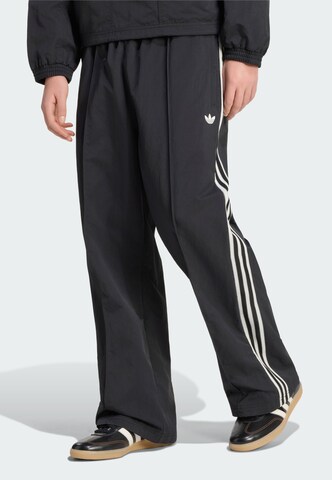ADIDAS ORIGINALS - Loosefit Pantalón 'Britcore' en negro: frente