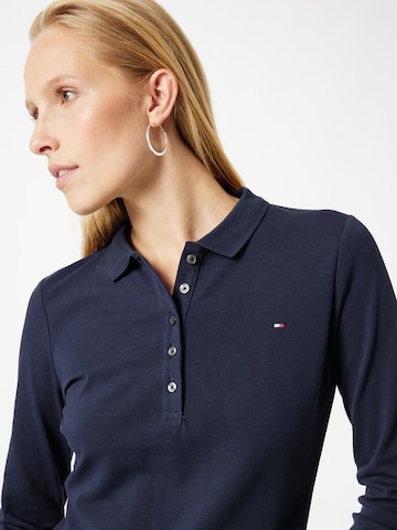 Maglietta di TOMMY HILFIGER in blu