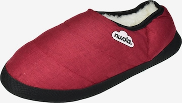 Nuvola. - Pantufa 'Marbled Chill' em vermelho: frente