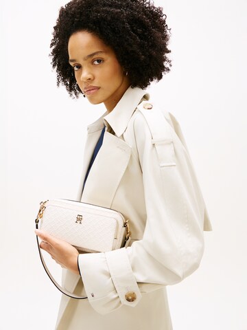 TOMMY HILFIGER Skuldertaske i beige