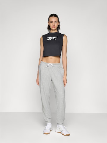 Reebok Sporttopp 'MONICA' i svart