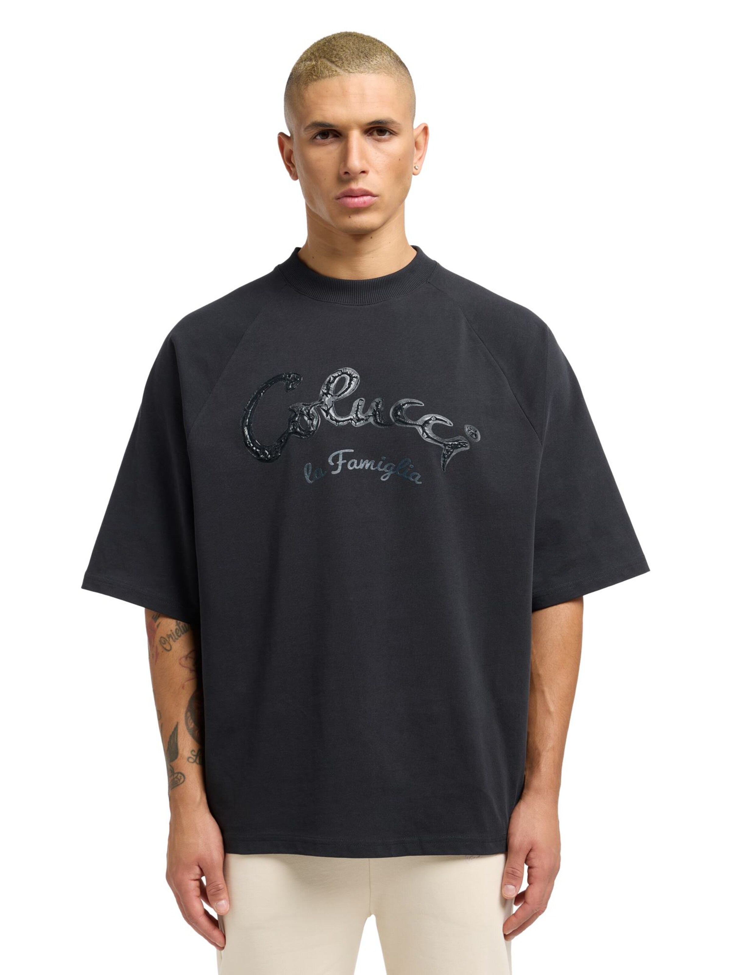 Carlo Colucci Shirt 'Donevski' in Zwart: voorkant