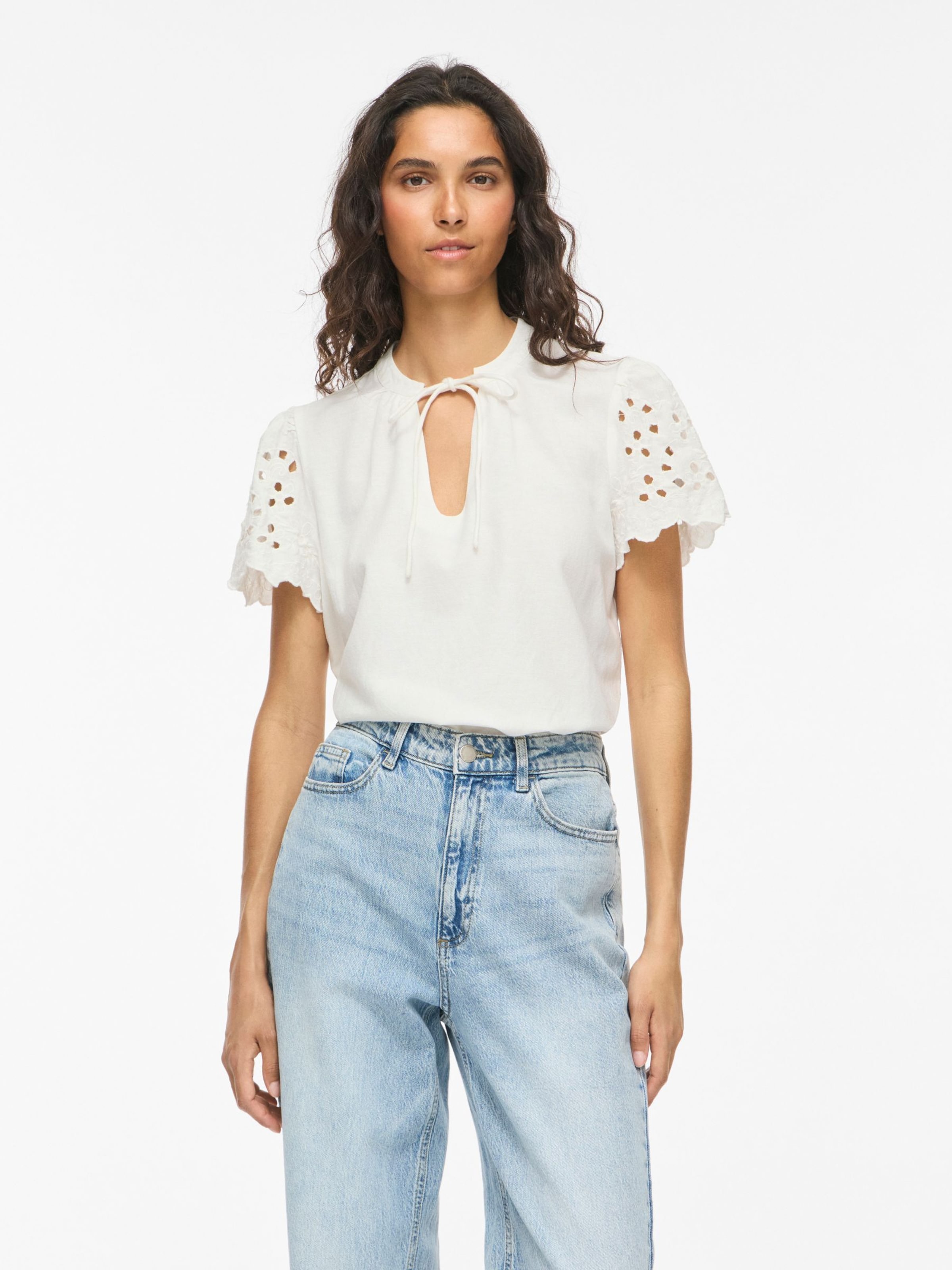 VILA - Top en blanco: frente