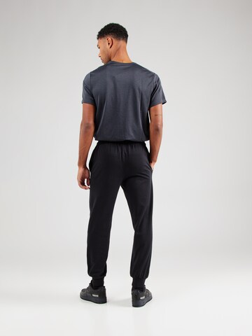 Nike Sportswear Дънки Tapered Leg Панталон 'CLUB' в черно