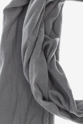 Hüftgold Scarf & Wrap in One size in Grey