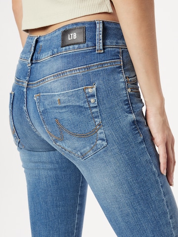 LTB Slimfit Jeans 'Molly' in Blauw