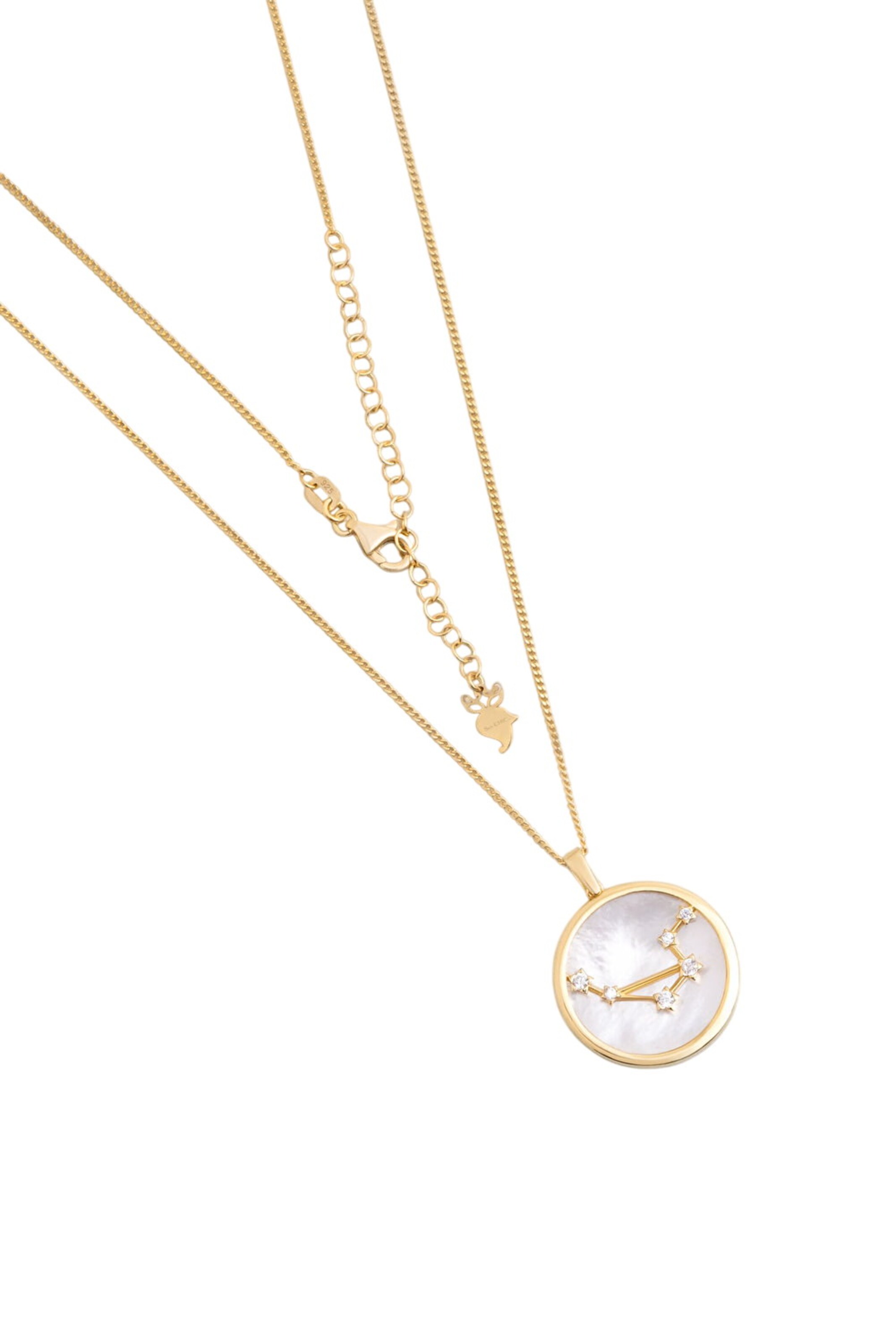 So Chic Necklace in Gold