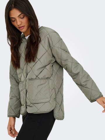 ONLY Between-Season Jacket 'ONLALTHEA' in Green