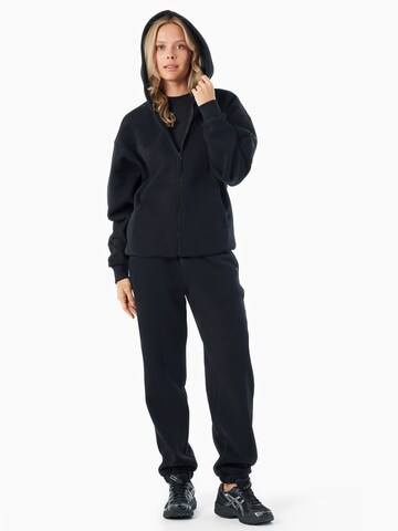 Organication Sweatshirt in Schwarz