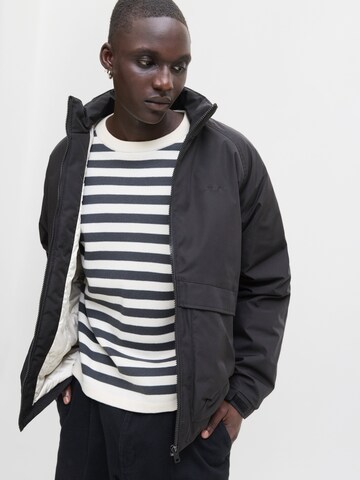 JACK & JONES Átmeneti dzseki 'JJEDiego' - fekete