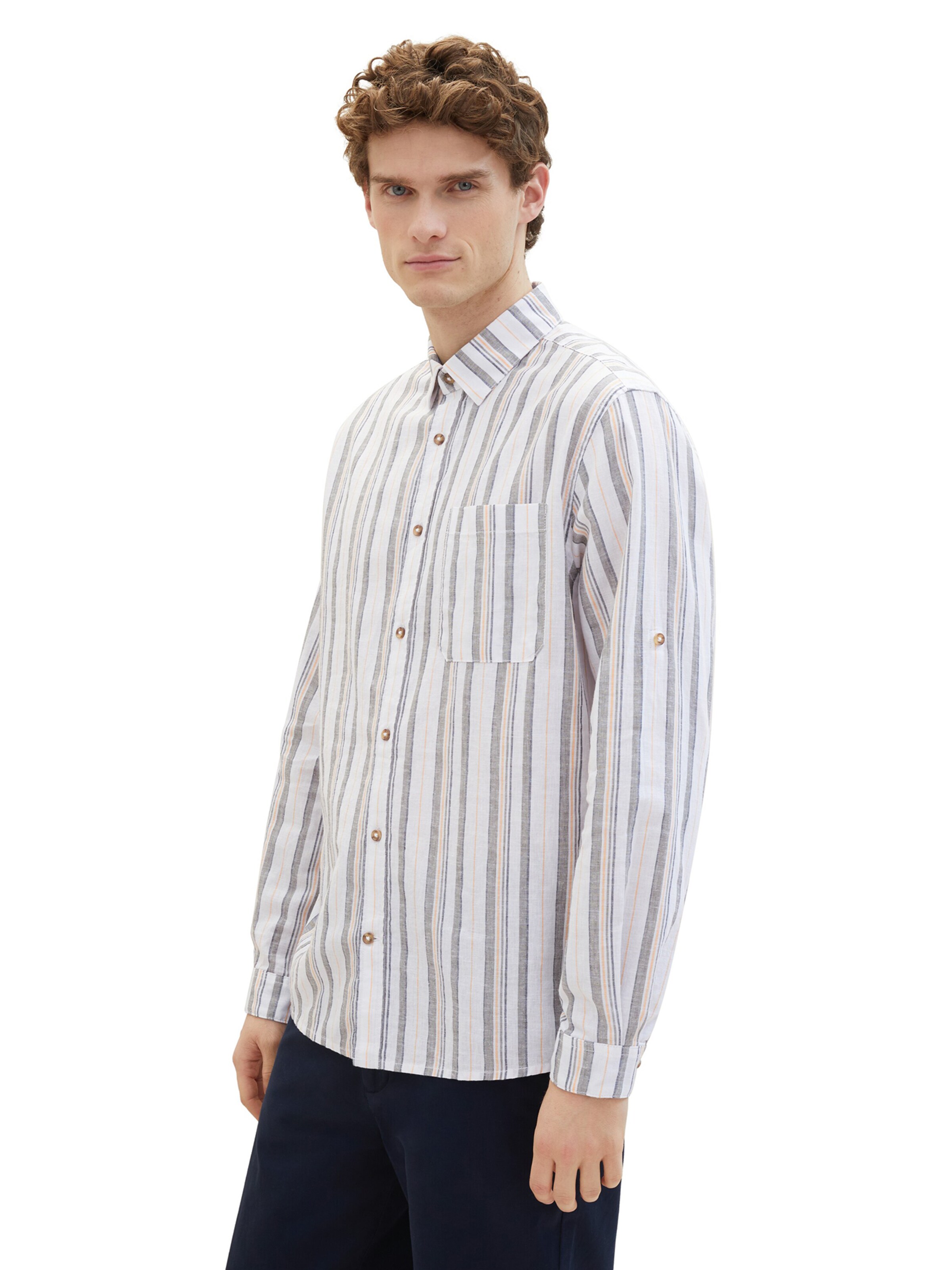 TOM TAILOR Comfort fit Button Up Shirt in White: front