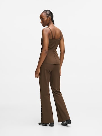 Wide leg Pantaloni cu dungă de la Karl Lagerfeld pe maro