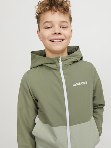 Veste mi-saison Jack & Jones Junior en vert : devant