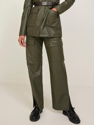 JJXX Loose fit Cargo Pants 'Kenya' in Green: front