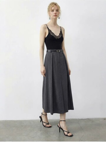 Jupe Bianco Lucci en gris