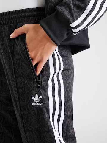 ADIDAS ORIGINALS regular Παντελόνι σε μαύρο
