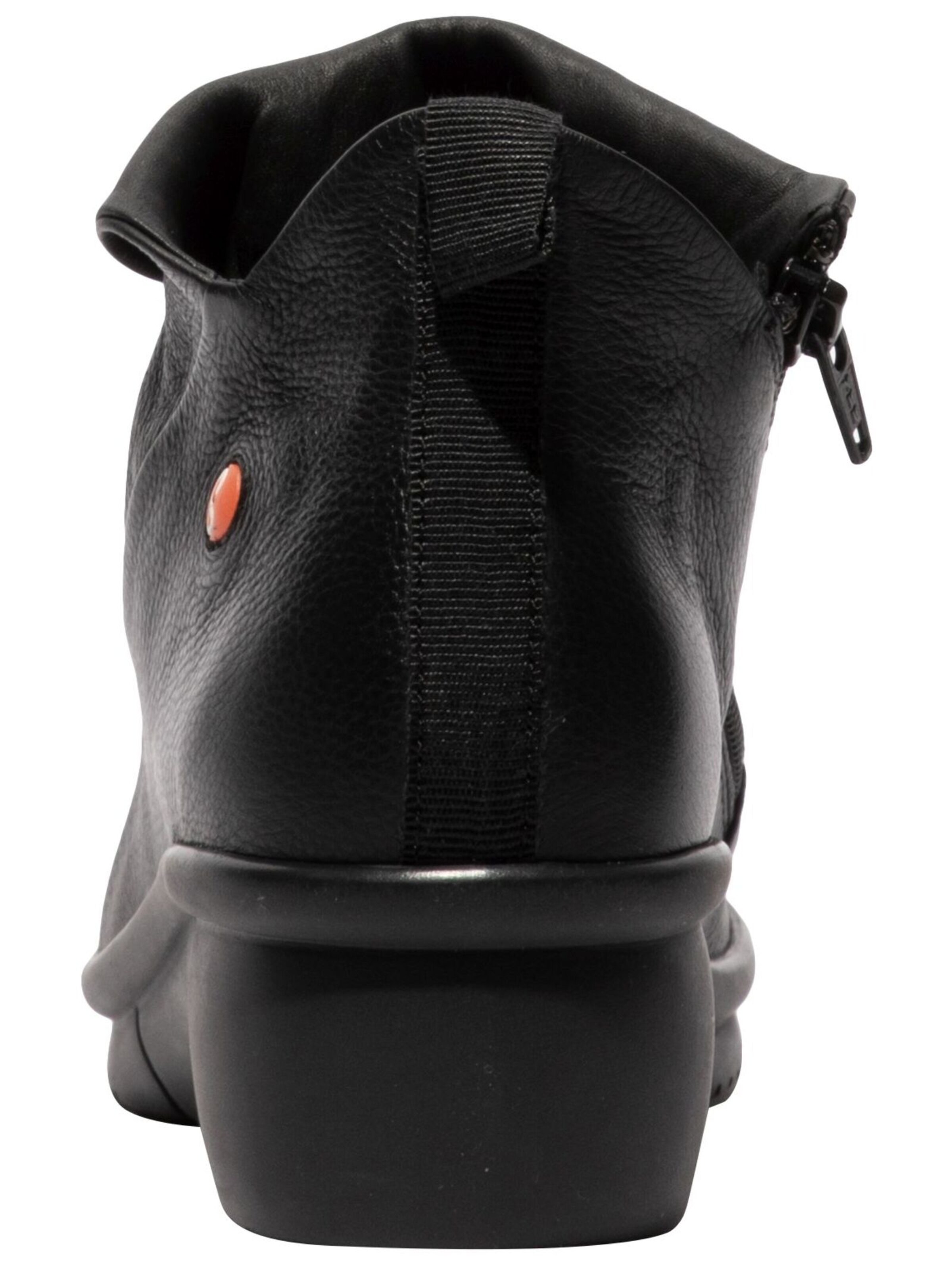 Softinos Ankle Boots in Black