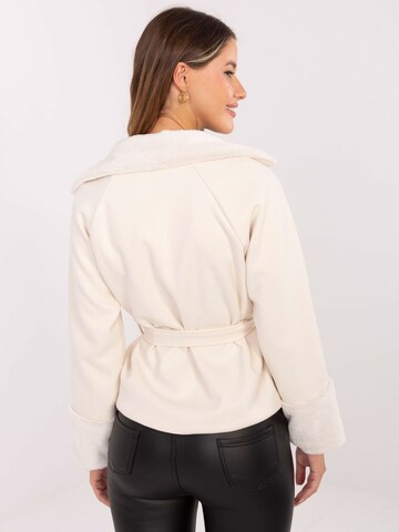 Madnezz House Between-season jacket in Beige