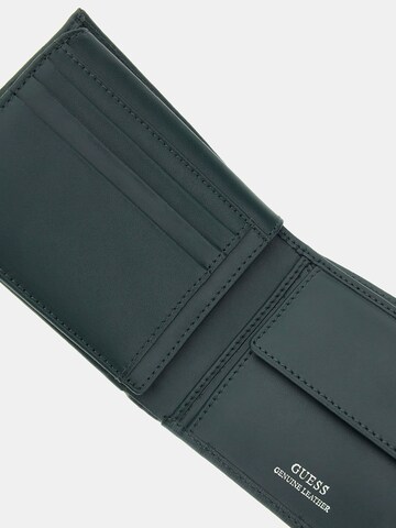 GUESS Wallet 'Madrid' in Green