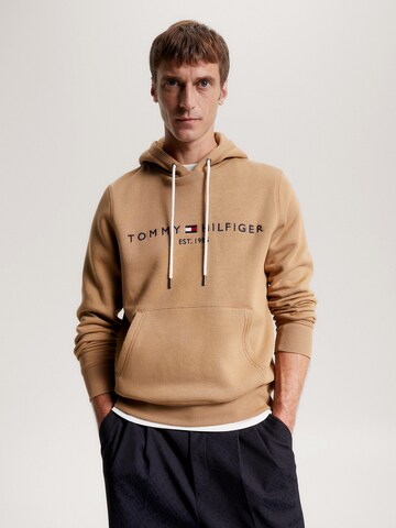 TOMMY HILFIGER Regular Fit Sweatshirt in Braun: Vorderseite