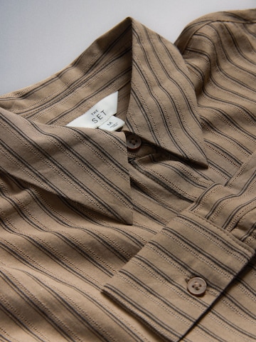 The Set Kleid in Braun