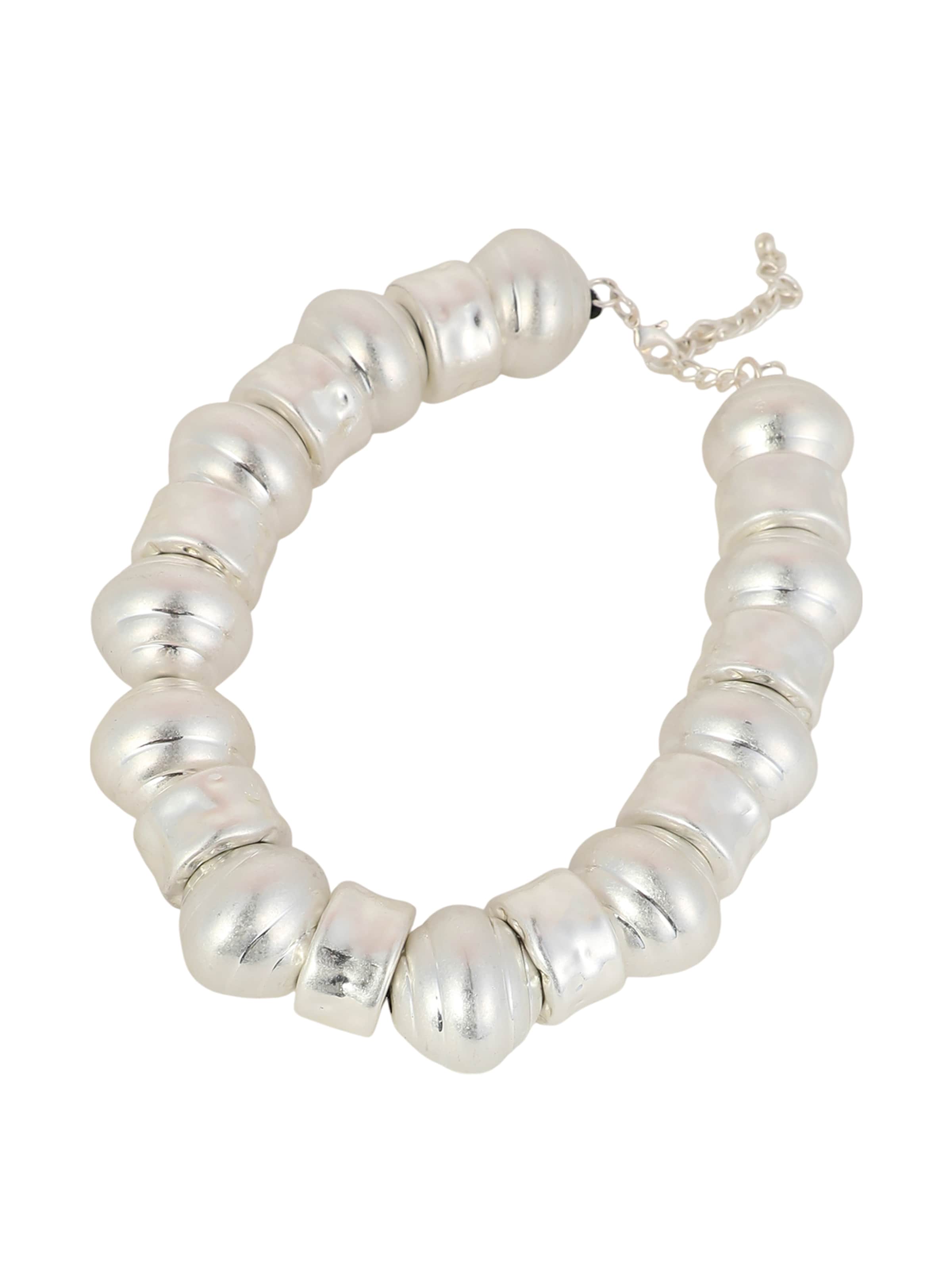 SOHI Řetízek 'Jahnabi' – stříbrná: přední strana