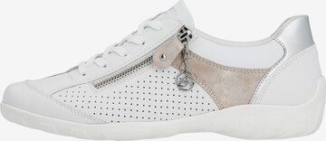 REMONTE Lace-Up Shoes in White: front